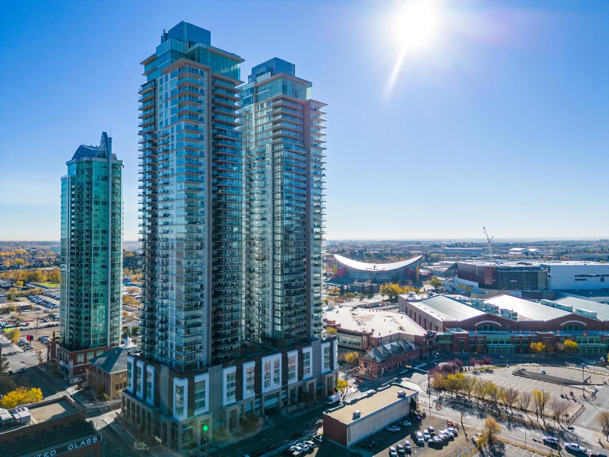 Modern Suite Calgary Downtown 5 Min Walk Stampede Eksteriør billede