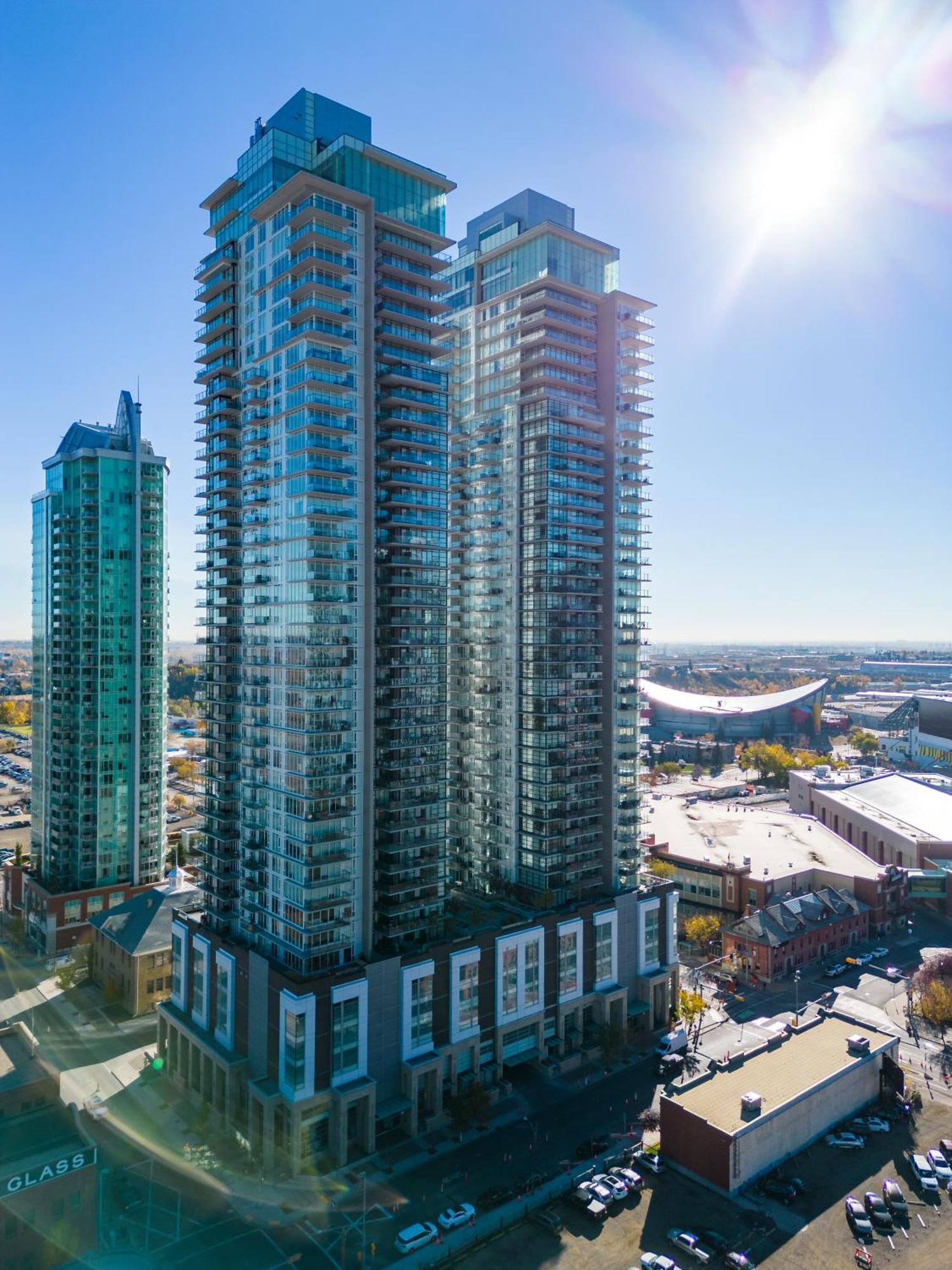 Modern Suite Calgary Downtown 5 Min Walk Stampede Eksteriør billede