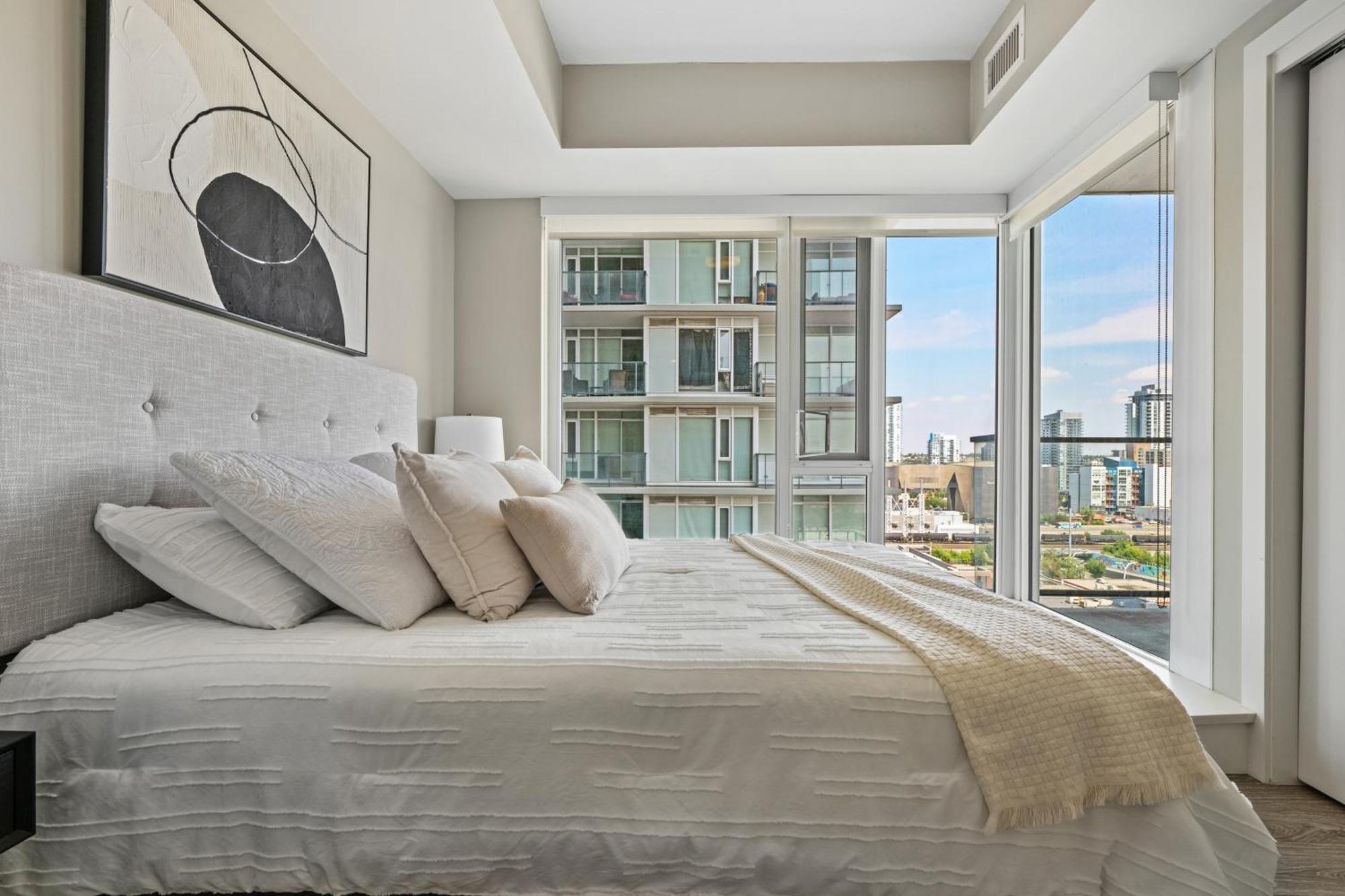 Modern Suite Calgary Downtown 5 Min Walk Stampede Eksteriør billede