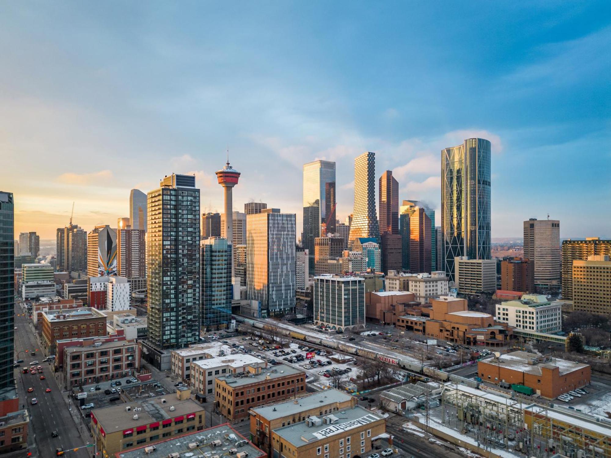 Modern Suite Calgary Downtown 5 Min Walk Stampede Eksteriør billede