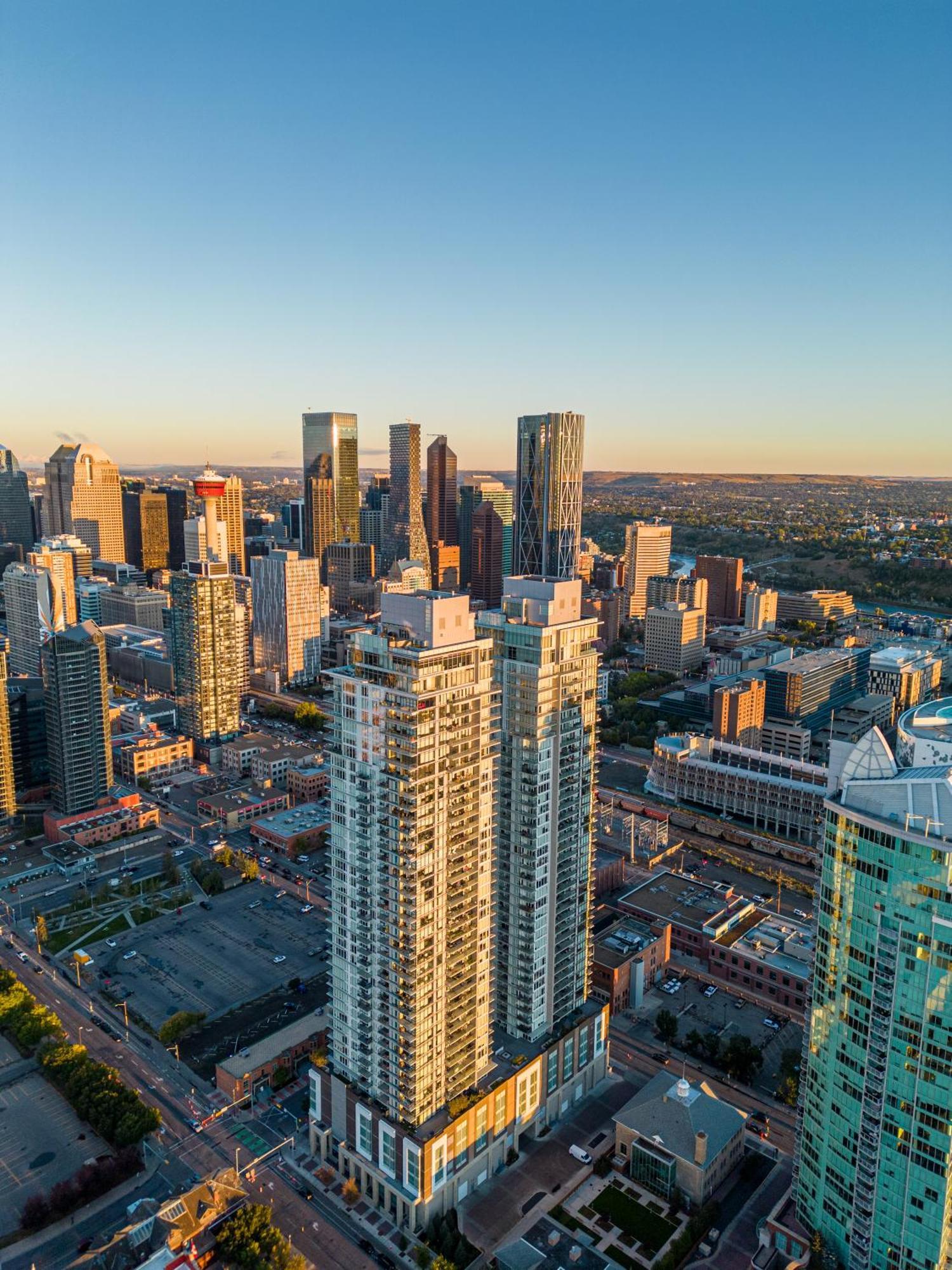 Modern Suite Calgary Downtown 5 Min Walk Stampede Eksteriør billede
